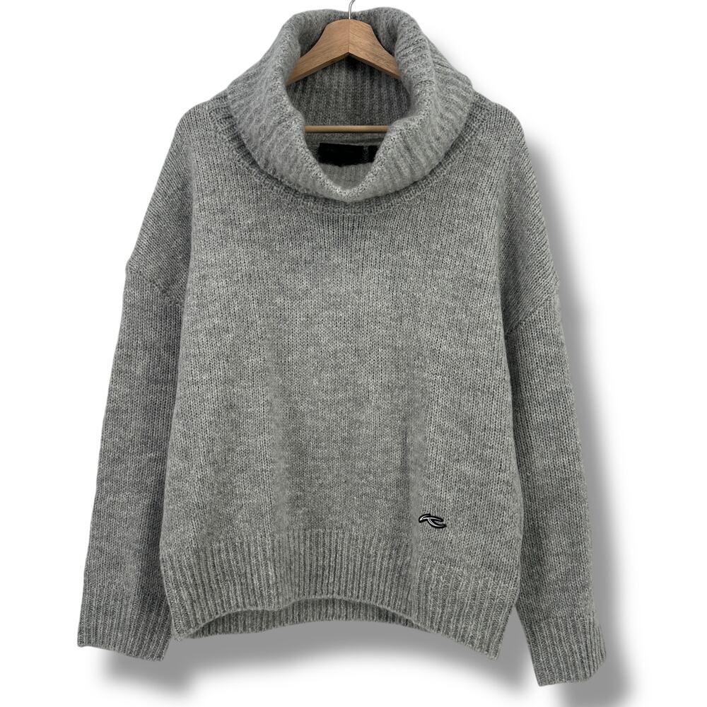 Kjus New Cowl Neck Sweater Womens Size Large 40 Heather Gray Mohail Wool